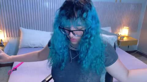 eli666uwu online show from April 1, 2026, 1:41 pm