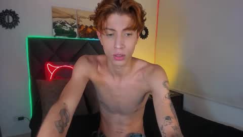 Snapshot of eliann_adam chatting on March 2, 2025, 5:01 am eliann_adam online show from March 2, 2025, 5:01 am