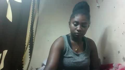 eliannee online show from December 17, 2025, 4:07 am