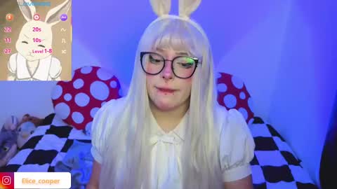 Snapshot of elicecooper chatting on November 25, 2025, 6:35 am Elice Cooper new account online show from November 25, 2025, 6:35 am