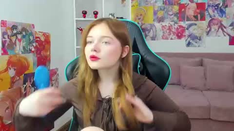 Snapshot of elinavale chatting on June 30, 2026, 5:08 am elinavale online show from June 30, 2026, 5:08 am