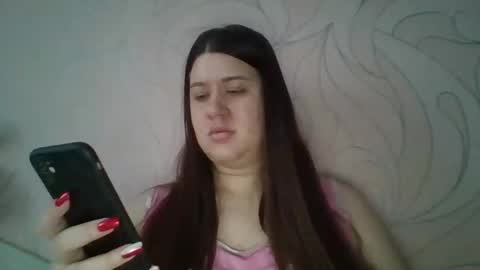 Snapshot of elisa_kollin chatting on January 2, 2025, 9:33 am Aletta Oushen online show from January 2, 2025, 9:33 am