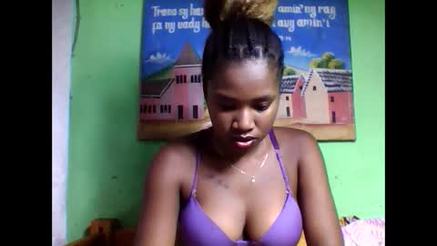 elisabeth2525 online show from February 14, 2025, 7:02 pm