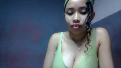 Snapshot of elisabethee chatting on June 7, 2026, 11:36 am elisabethee online show from June 7, 2026, 11:36 am