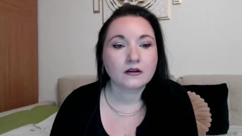 Snapshot of elise_bliss69 chatting on February 21, 2026, 10:11 pm elise_bliss69 online show from February 21, 2026, 10:11 pm