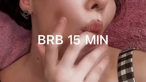 elise_day online show from May 11, 2026, 4:04 pm
