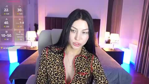 elisevelour online show from April 18, 2026, 12:20 pm