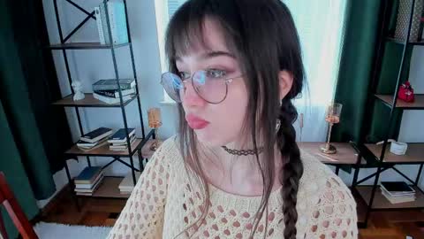 Elis online show from April 13, 2026, 8:31 am