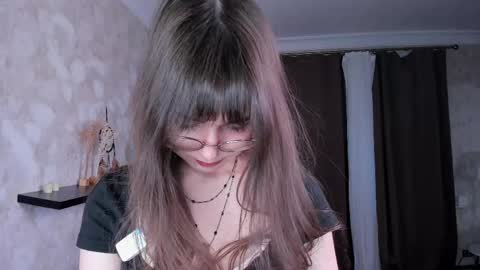 Elis online show from April 25, 2026, 8:28 am