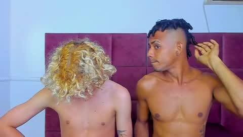 Snapshot of elite__models chatting on June 9, 2026, 8:20 pm Valentino Konny y Jhon online show from June 9, 2026, 8:20 pm