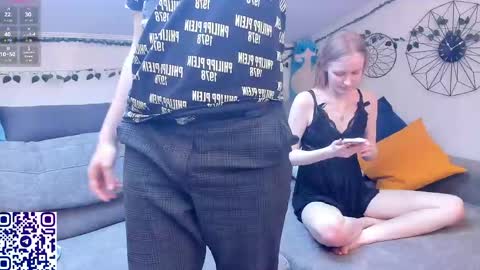 EliteEros online show from April 12, 2026, 2:00 pm