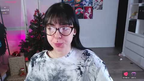 Ari online show from January 8, 2025, 4:44 pm