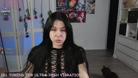 Ari online show from March 12, 2025, 4:02 pm