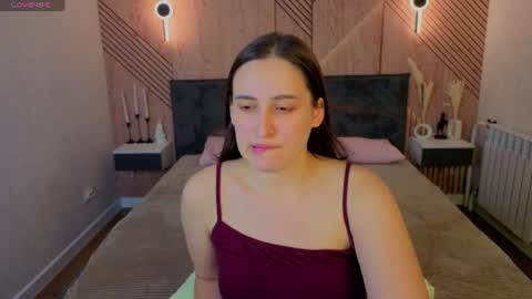 Snapshot of elizabet_collins chatting on July 3, 2026, 9:05 am Elizabet online show from July 3, 2026, 9:05 am