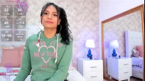 Snapshot of elizabet_taylor_ chatting on December 24, 2024, 2:54 pm Elizabet Taylor online show from December 24, 2024, 2:54 pm
