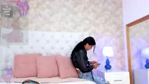 Snapshot of elizabet_taylor_ chatting on January 28, 2025, 5:46 pm Elizabet Taylor online show from January 28, 2025, 5:46 pm