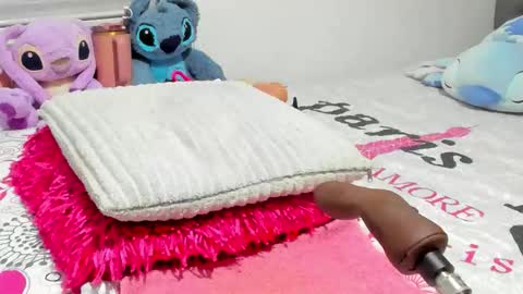 Snapshot of elizabeth_18_ chatting on January 16, 2026, 3:10 am ELIZA online show from January 16, 2026, 3:10 am