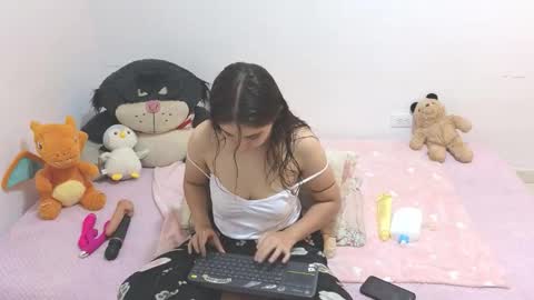 elizabeth online show from December 14, 2025, 5:18 pm