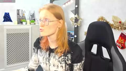 Snapshot of elizabeth_harpper chatting on January 18, 2025, 2:44 pm Elizabeth online show from January 18, 2025, 2:44 pm