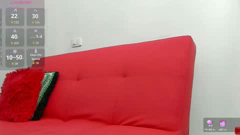 Elizabeth Mathure online show from September 9, 2025, 8:03 am