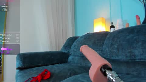 Snapshot of elizabeth_vonsweet chatting on January 22, 2025, 1:42 am Eli online show from January 22, 2025, 1:42 am