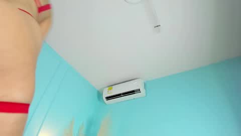 Snapshot of elizabeth_vonsweet chatting on February 9, 2025, 7:41 pm Eli online show from February 9, 2025, 7:41 pm