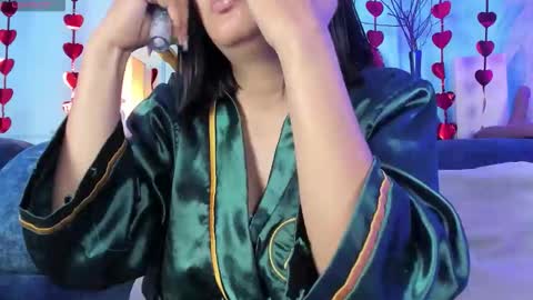 Snapshot of elizabeth_vonsweet chatting on February 3, 2026, 12:32 pm Eli online show from February 3, 2026, 12:32 pm