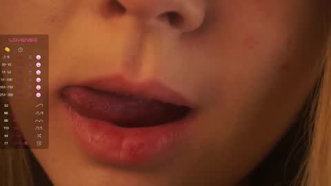 Elizabeth online show from October 11, 2025, 7:01 pm