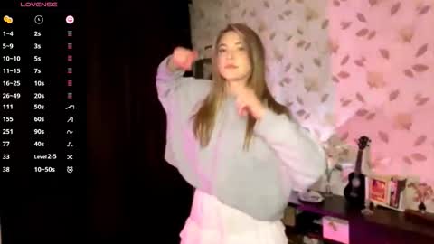 Mia online show from February 1, 2026, 5:33 pm