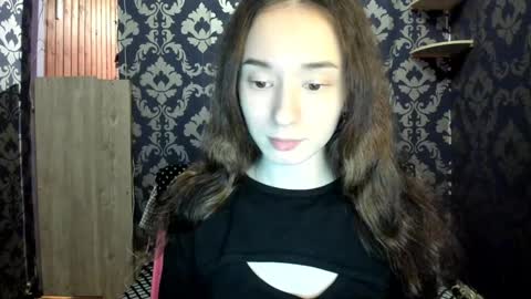 elizabethrice online show from January 5, 2025, 12:52 am