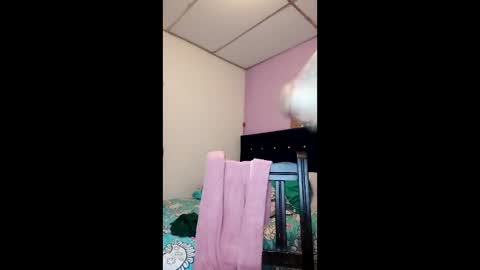 Elizabeth online show from March 17, 2026, 11:19 pm