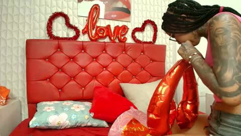 elizabetth_roman online show from February 11, 2026, 8:36 pm