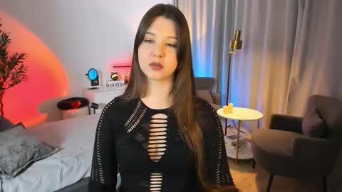 Eliza online show from March 7, 2026, 1:19 pm