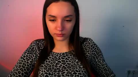 elizsun online show from May 4, 2026, 8:54 am