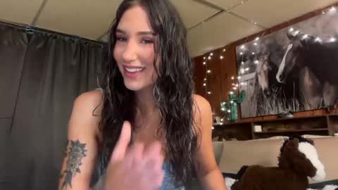 Ella online show from May 14, 2026, 12:12 pm