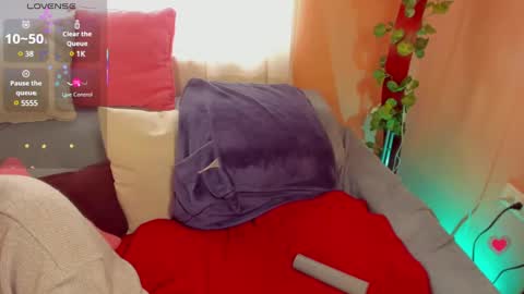 Ella and Harry online show from February 27, 2025, 12:45 pm