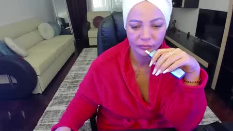 Ella online show from February 12, 2026, 11:49 am