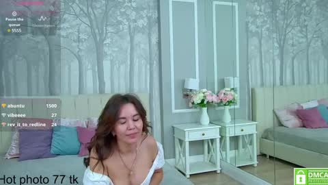 Snapshot of ellaander chatting on December 14, 2024, 10:34 am Ella online show from December 14, 2024, 10:34 am