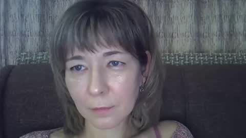 ellajohnsonx online show from February 14, 2025, 7:54 pm