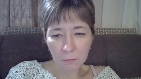 ellajohnsonx online show from February 16, 2025, 6:43 pm