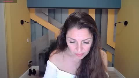 Snapshot of ellalongs chatting on December 28, 2024, 3:37 pm EllaLongs online show from December 28, 2024, 3:37 pm
