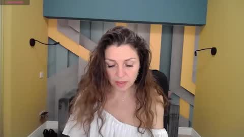 Snapshot of ellalongs chatting on January 2, 2025, 12:35 pm EllaLongs online show from January 2, 2025, 12:35 pm