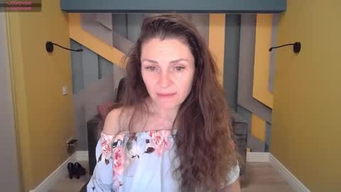 Snapshot of ellalongs chatting on February 5, 2025, 12:27 pm EllaLongs online show from February 5, 2025, 12:27 pm