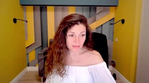 Snapshot of ellalongs chatting on February 21, 2025, 12:39 pm EllaLongs online show from February 21, 2025, 12:39 pm