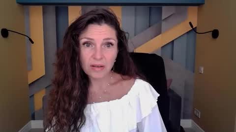 Snapshot of ellalongs chatting on September 15, 2025, 11:32 am EllaLongs online show from September 15, 2025, 11:32 am