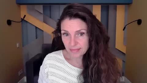 Snapshot of ellalongs chatting on September 29, 2025, 11:26 am EllaLongs online show from September 29, 2025, 11:26 am
