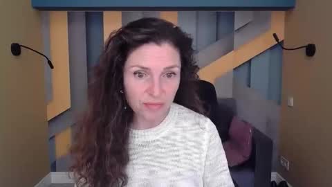 Snapshot of ellalongs chatting on October 12, 2025, 11:31 am EllaLongs online show from October 12, 2025, 11:31 am