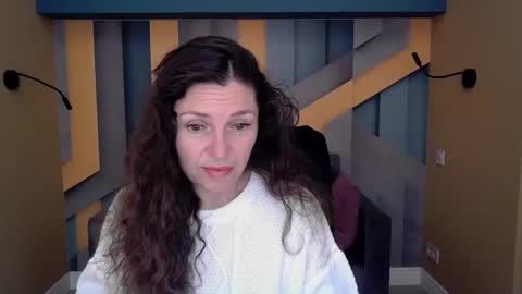 EllaLongs online show from November 6, 2025, 12:28 pm