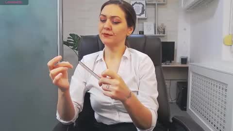            online show from February 19, 2025, 8:52 pm