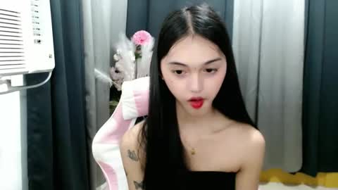 ELLA online show from May 6, 2026, 3:28 pm